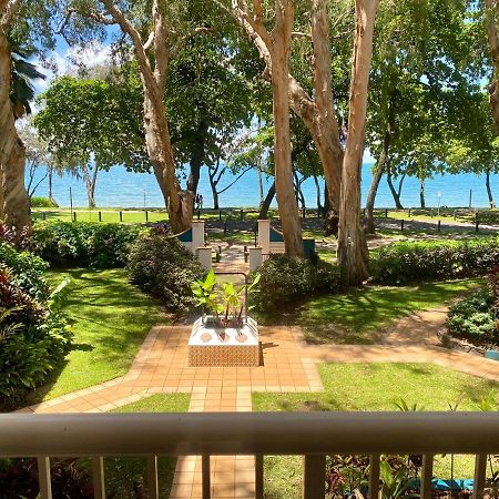 Beachview Apartments At Villa Paradiso Палм Коув Екстериор снимка