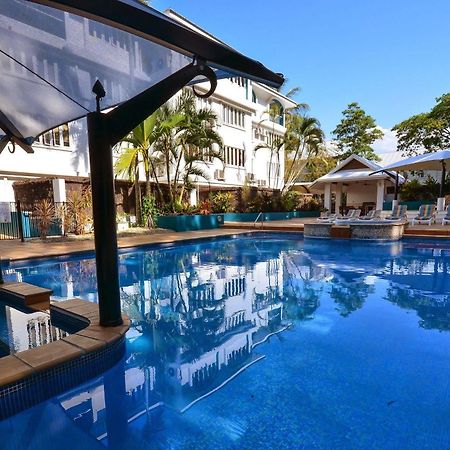 Beachview Apartments At Villa Paradiso Палм Коув Екстериор снимка