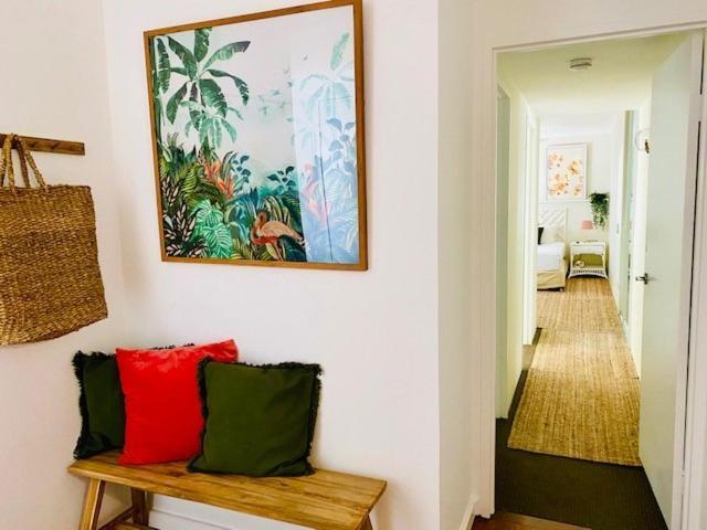 Beachview Apartments At Villa Paradiso Палм Коув Екстериор снимка