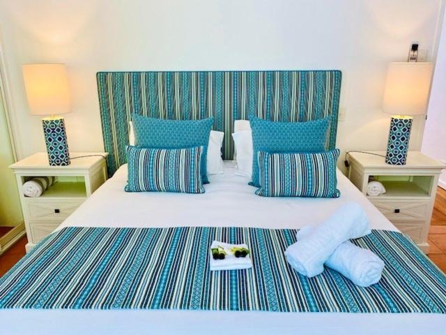 Beachview Apartments At Villa Paradiso Палм Коув Екстериор снимка