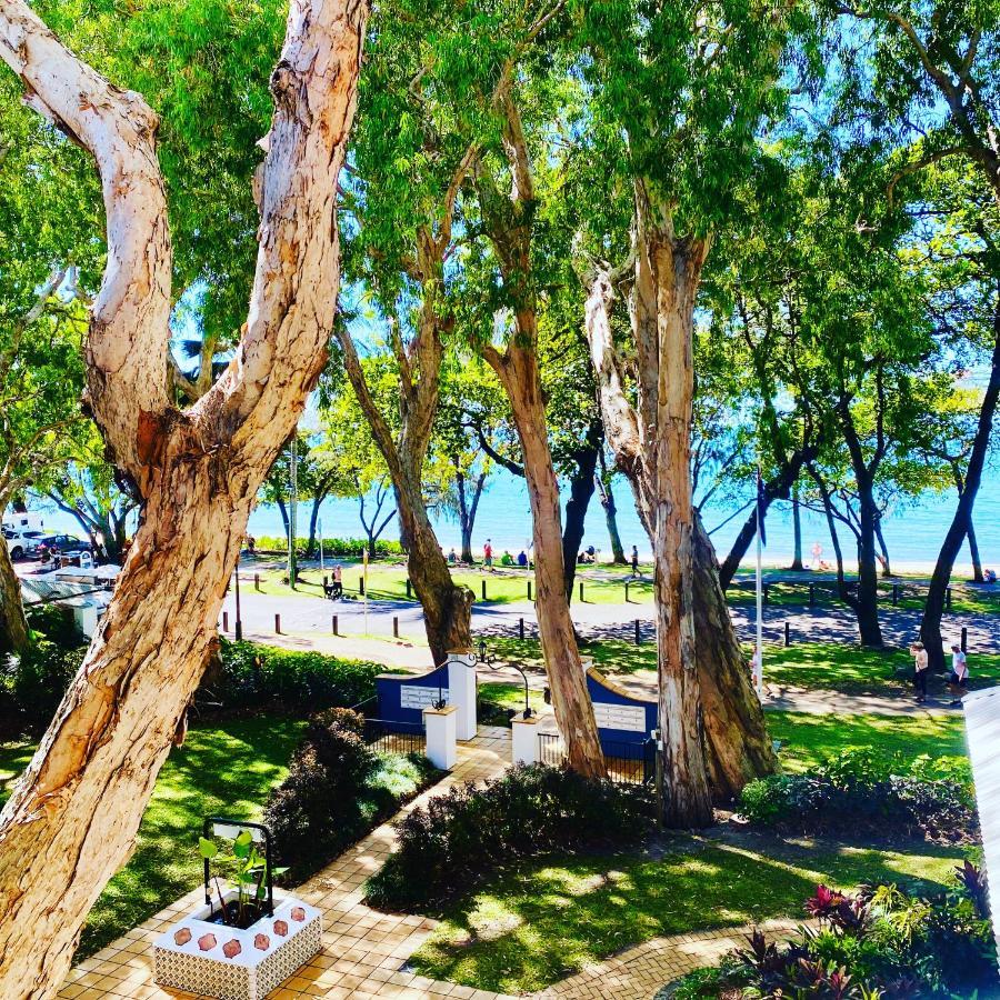 Beachview Apartments At Villa Paradiso Палм Коув Екстериор снимка