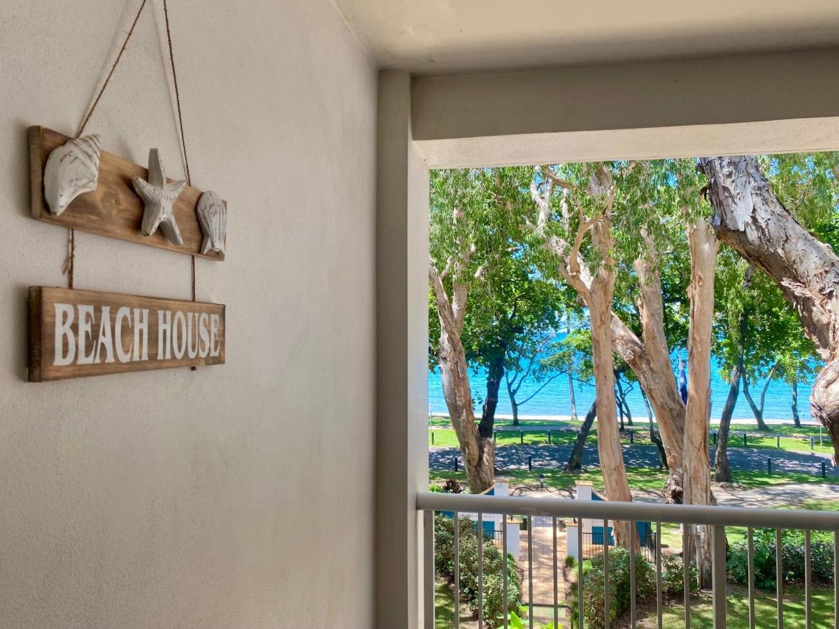 Beachview Apartments At Villa Paradiso Палм Коув Екстериор снимка
